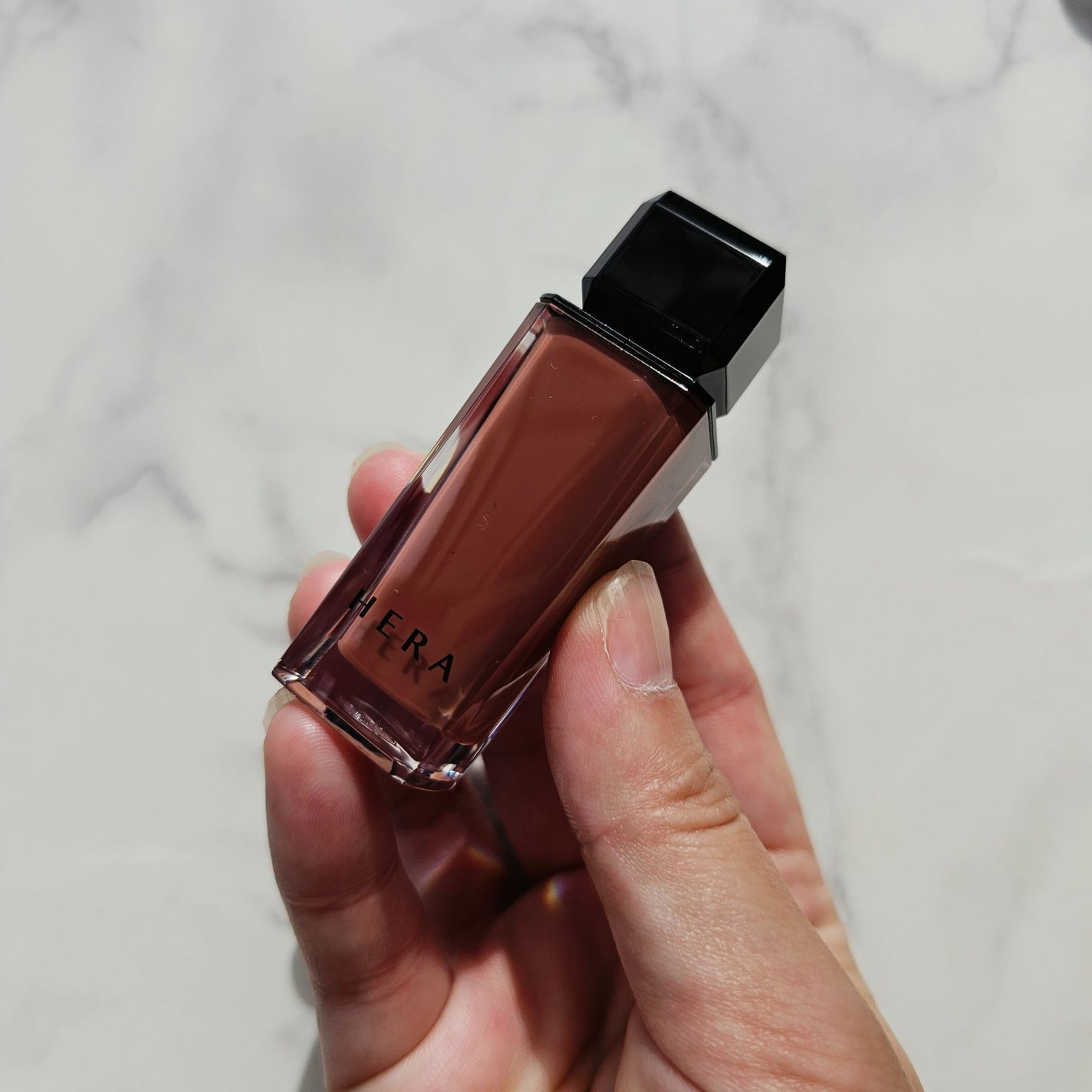 センシュアルヌードグロス/HERA/リップグロスを使ったクチコミ(4枚目)