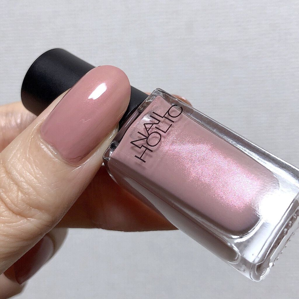 ネイルホリック Classic color BE807/ネイルホリック/マニキュアを使ったクチコミ（2枚目）