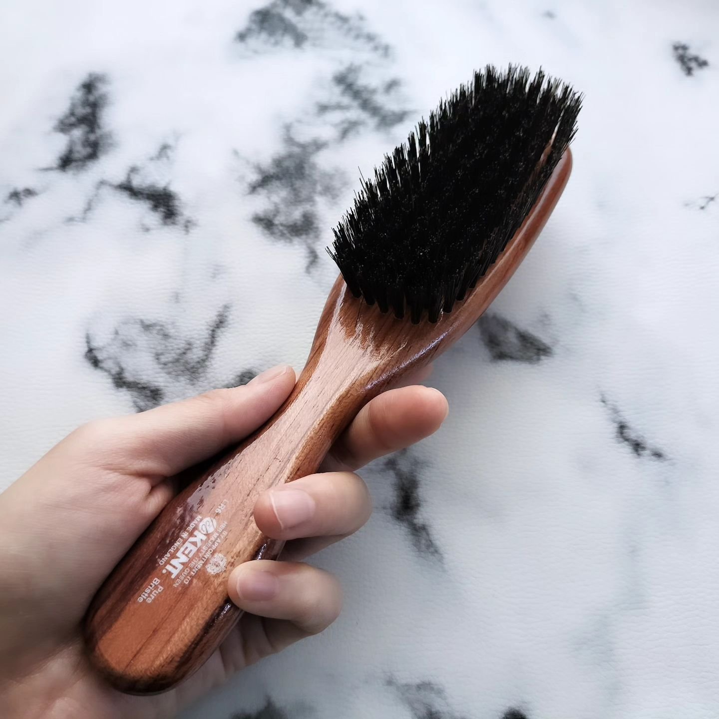 ミディアムブリッスルヘアブラシ/G.B.KENT/ヘアブラシを使ったクチコミ（2枚目）