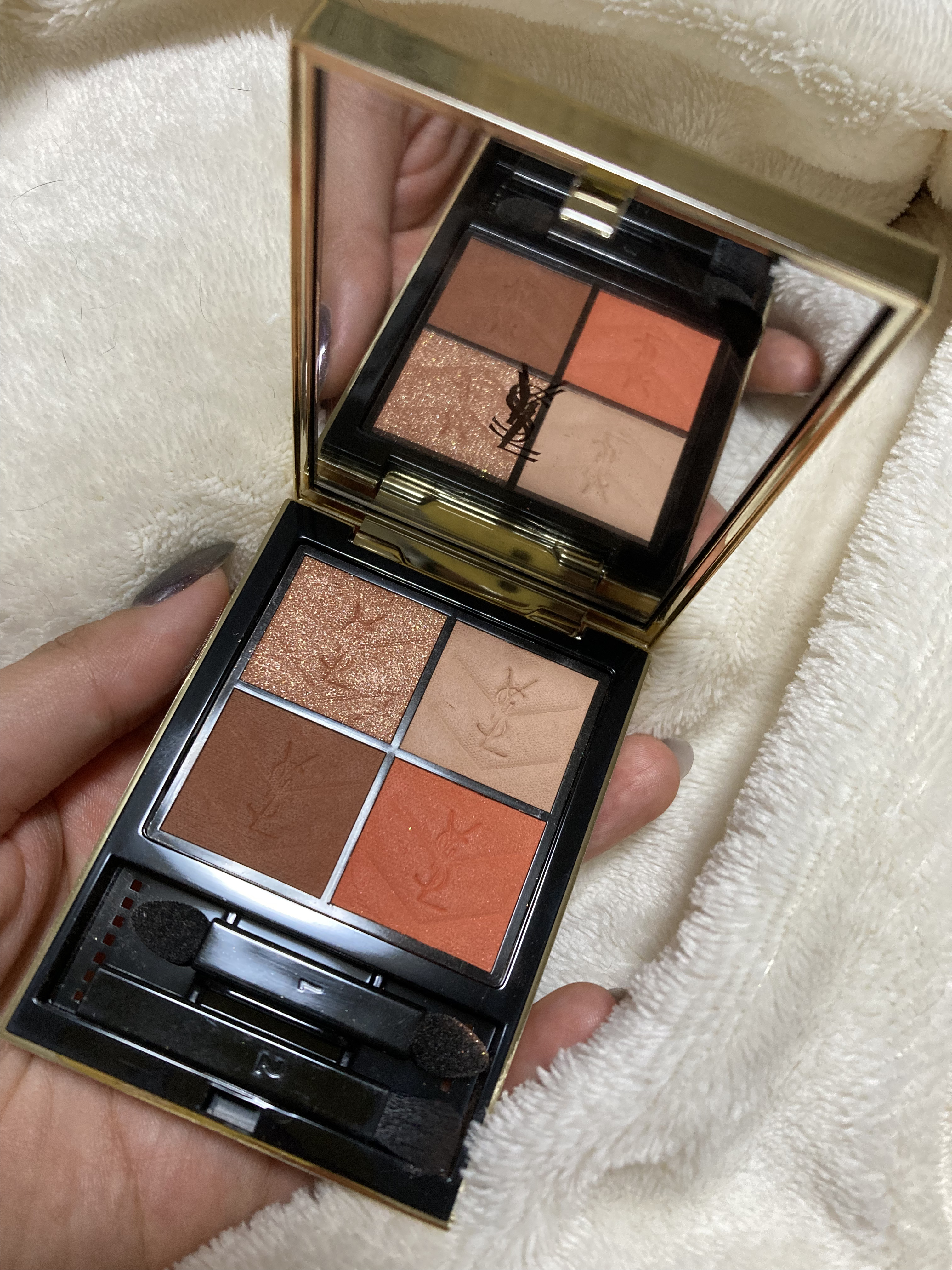 クチュール ミニ クラッチ/YVES SAINT LAURENT BEAUTE/アイシャドウパレットを使ったクチコミ（1枚目）