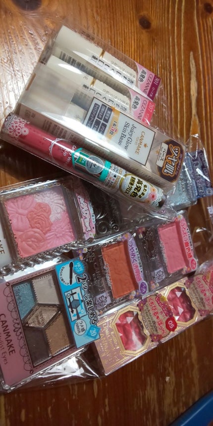 【旧品】パウダーチークス/キャンメイク/パウダーチークを使ったクチコミ(1枚目)