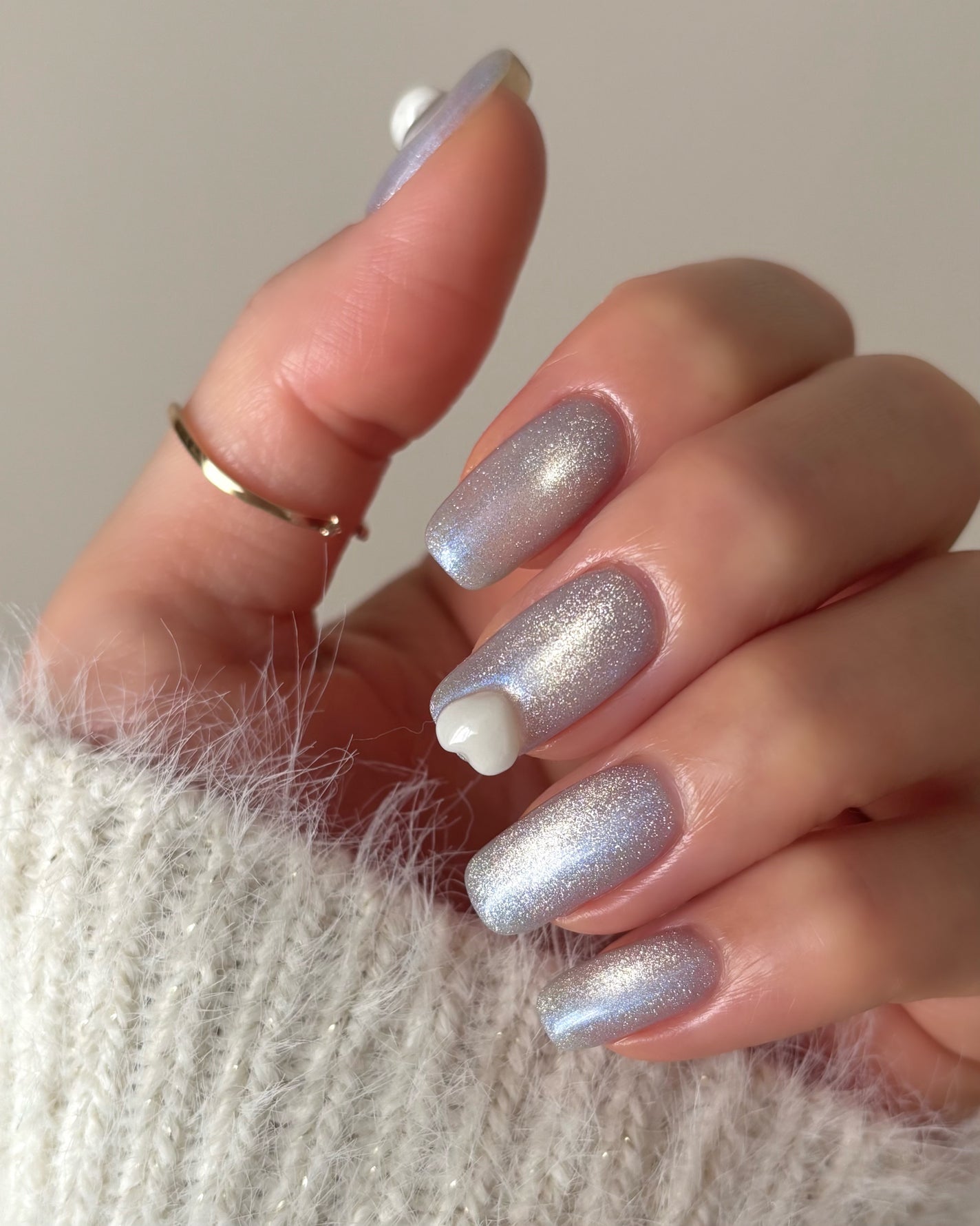 sato 🕊 self nail🫧🤍 on LIPS 「magnet×heartparts🤍クリュのCUTLERYMA..」(4枚目)