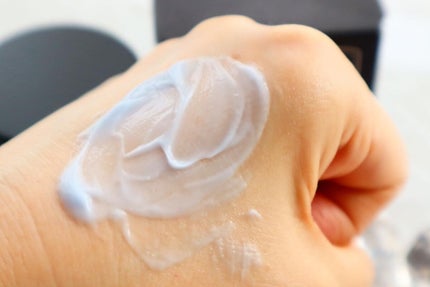 ミッドナイトブルーカーミングクリーム/Klairs/フェイスクリームを使ったクチコミ(4枚目)