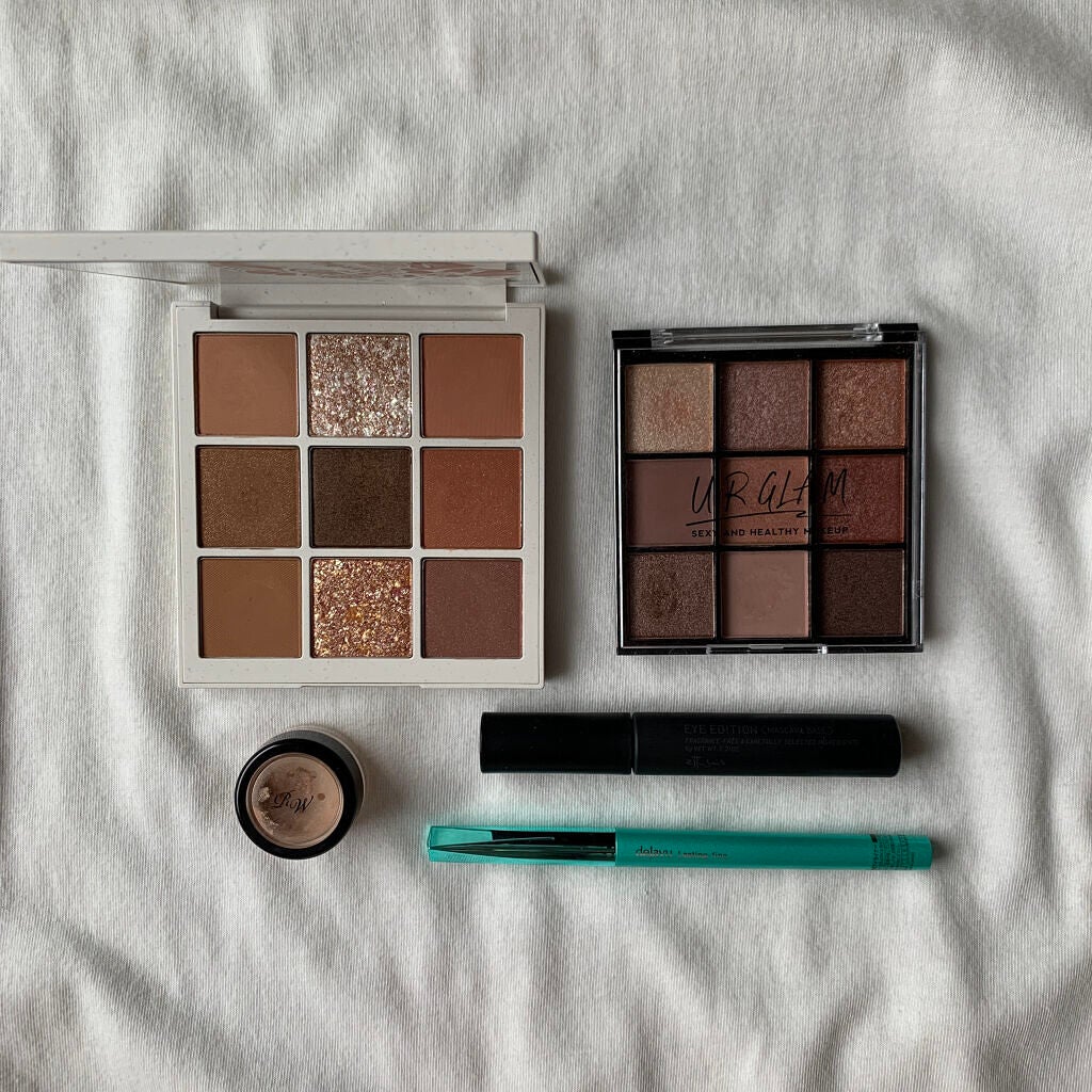 UR GLAM BLOOMING EYE COLOR PALETTE/U R GLAM/アイシャドウパレットを使ったクチコミ(1枚目)