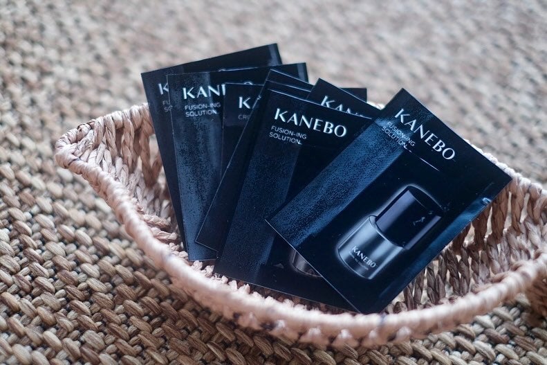 はち on LIPS 「女子旅は格好の美のアップデートチャンス!話題のコスメや新商品な..」(1枚目)