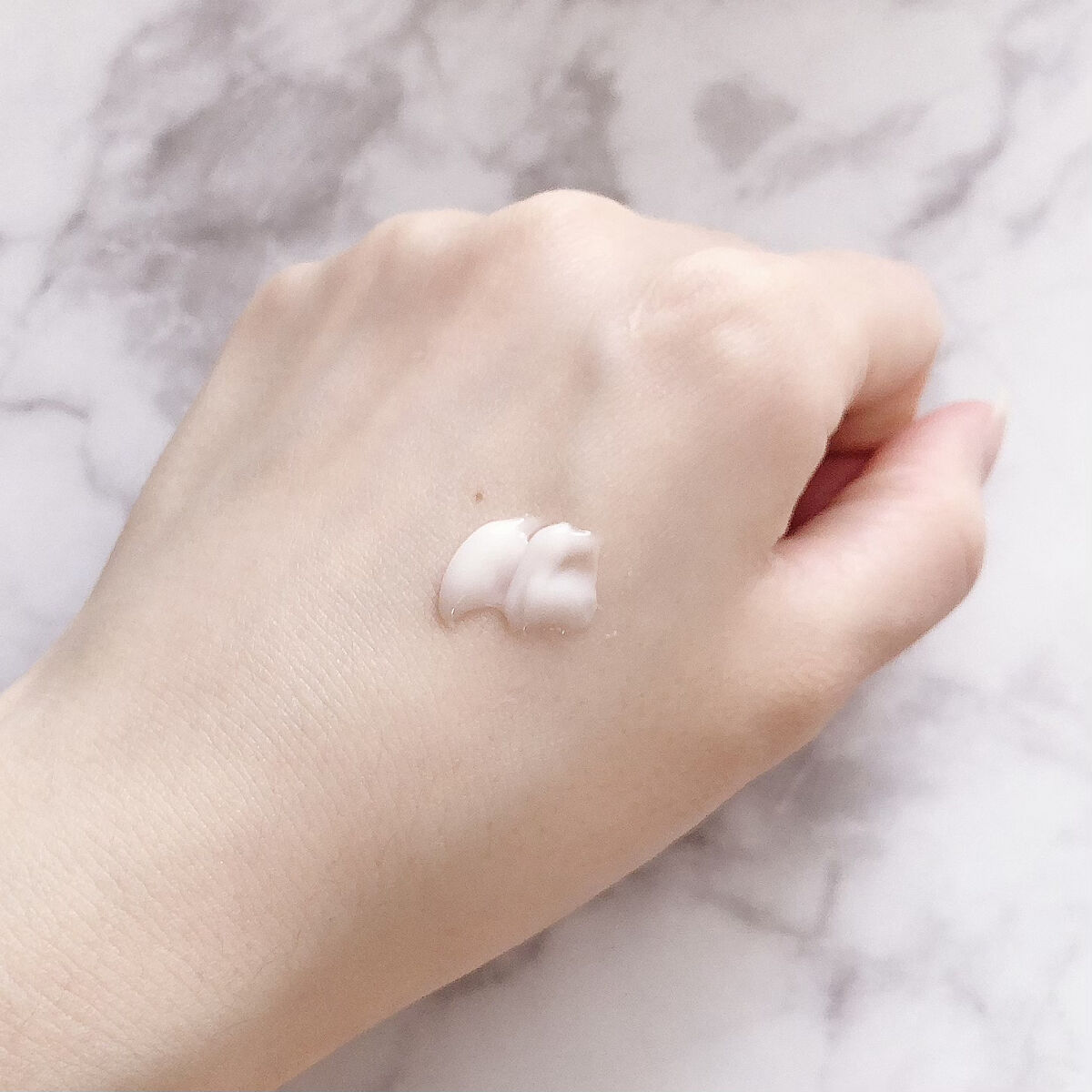 クリアバウンスクリーム /BENEFIQUE/フェイスクリームを使ったクチコミ（3枚目）