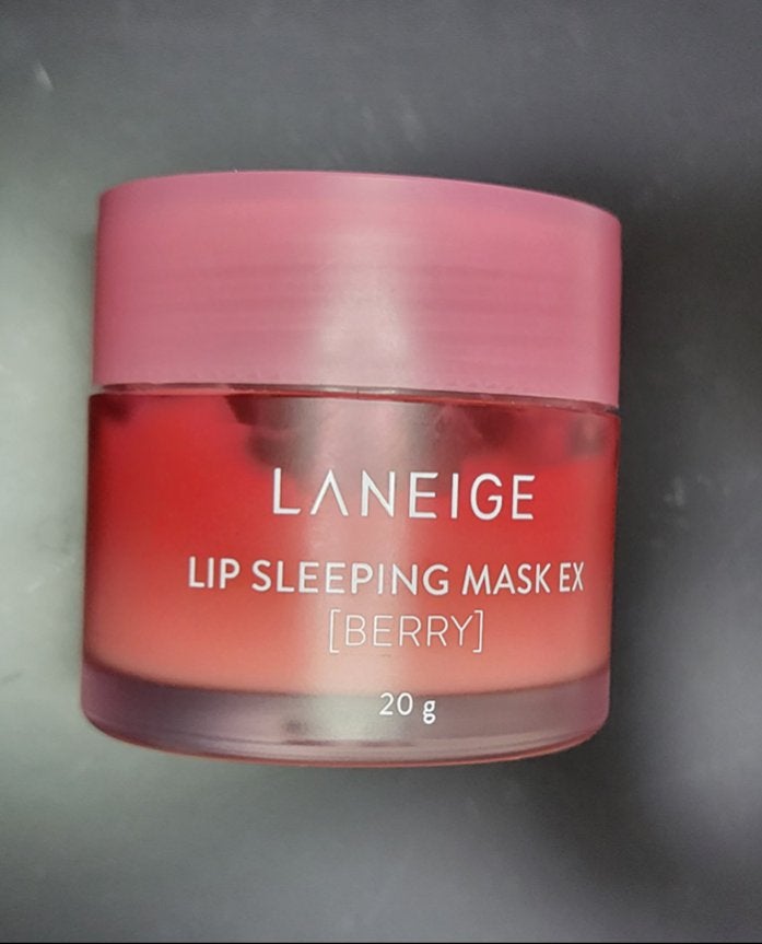 ろんまか on LIPS 「❤LANEIGELIPsleepingMASK❤私の愛用品です..」(1枚目)