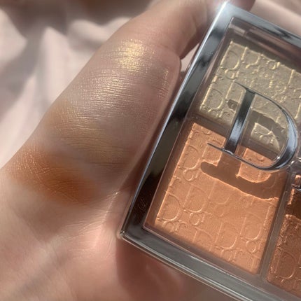 ディオール バックステージ フェイス グロウ パレット/Dior/ハイライトを使ったクチコミ(4枚目)