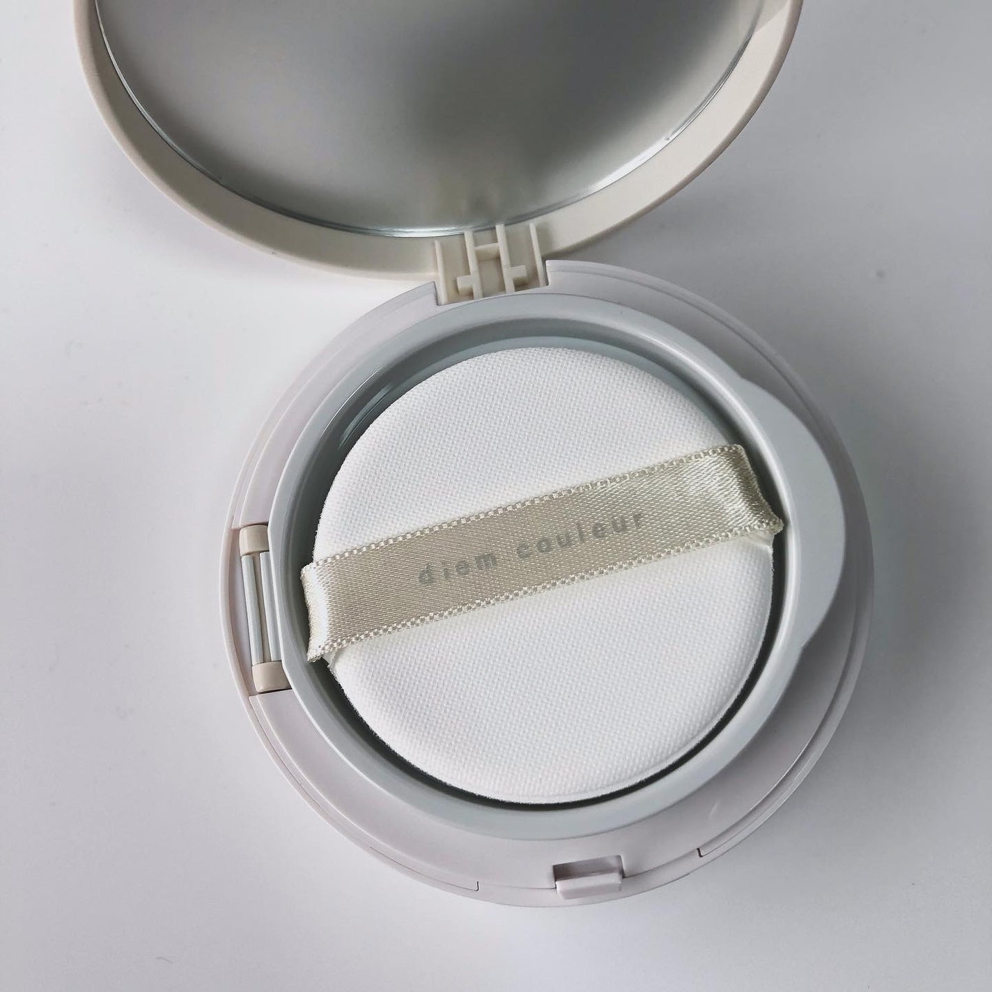 ディエムクルールカラートリックマルチファンデーション/POLA/クッションファンデーションを使ったクチコミ(4枚目)