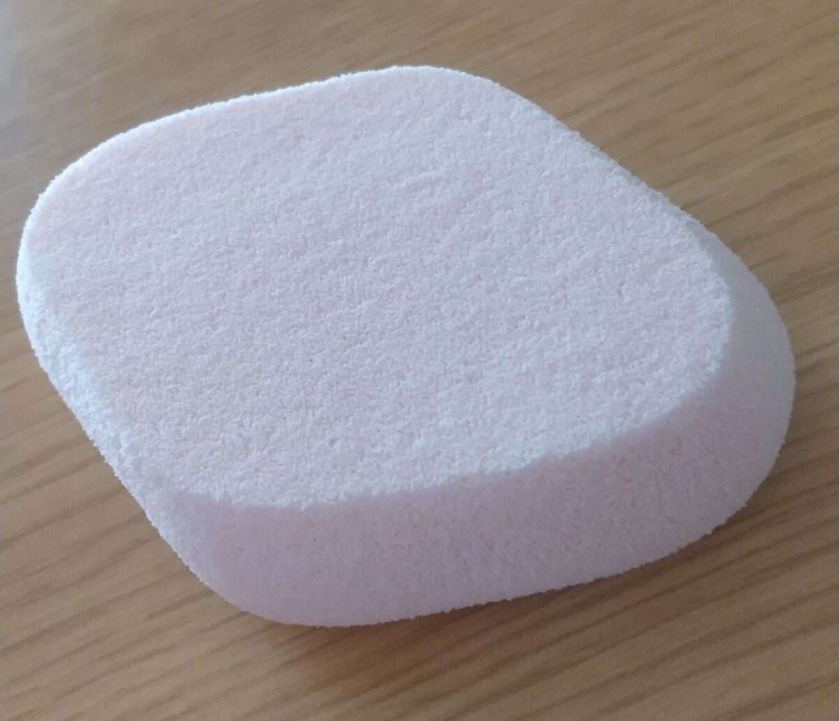 シフォンタッチスポンジN ダイヤ型/ロージーローザ/パフ・スポンジを使ったクチコミ(3枚目)