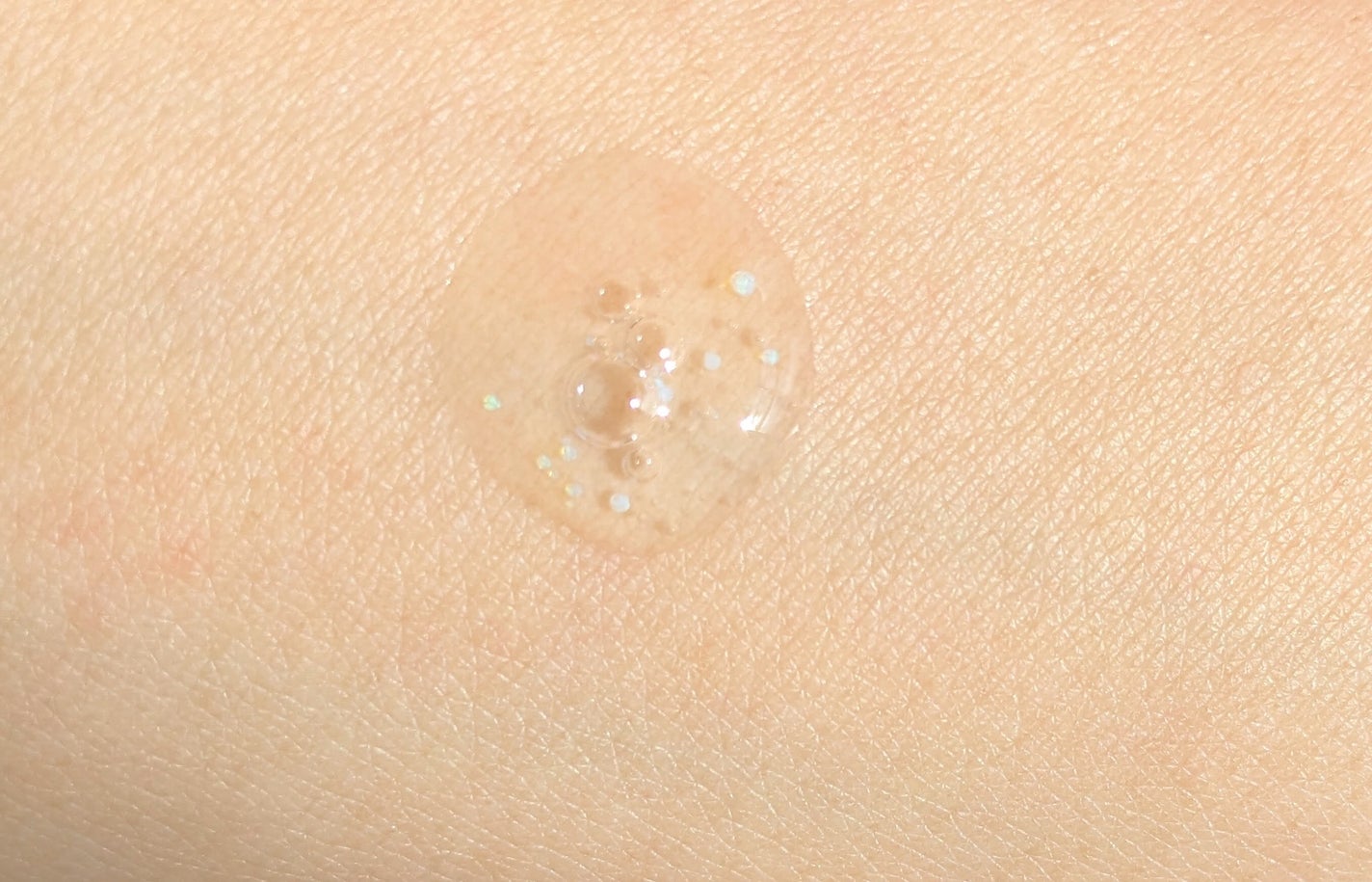 プライミングエッセンス;ラディアンスレイヤー/Huxley/化粧下地を使ったクチコミ(5枚目)