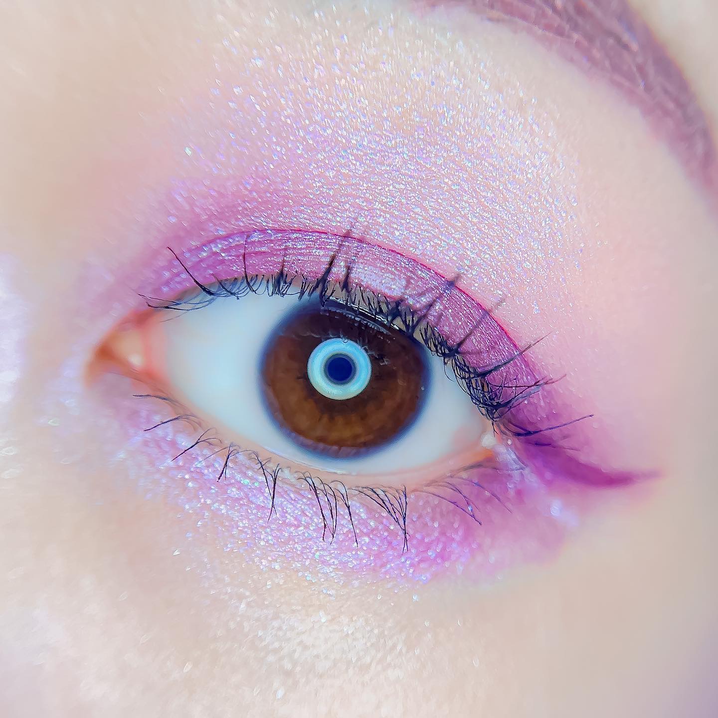 コンパクトアディクション “エターナル イン ピンク”/ADDICTION/アイシャドウパレットを使ったクチコミ（3枚目）