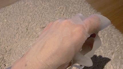 SKIN1004 センテラ ウォーターゲルシートアンプルマスクのクチコミ「センテラウォーターゲルシートアンプルマスク
シートは大きめで密着度高め
このシートの感じ好きで.....」(2枚目)