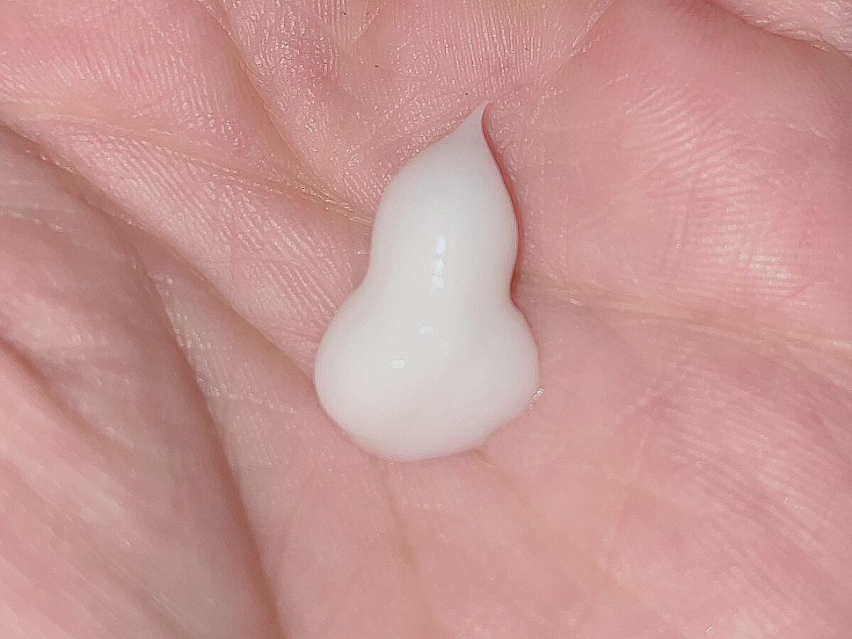 スーパーリッチシャイン ストレートビューティー うねりケアトリートメント/LUX/洗い流すヘアトリートメントを使ったクチコミ(3枚目)