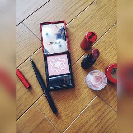 メイクアップ コフレ Ⅱ(クリスマスコフレ 2019)/DECORTÉ/メイクアップキットを使ったクチコミ(3枚目)