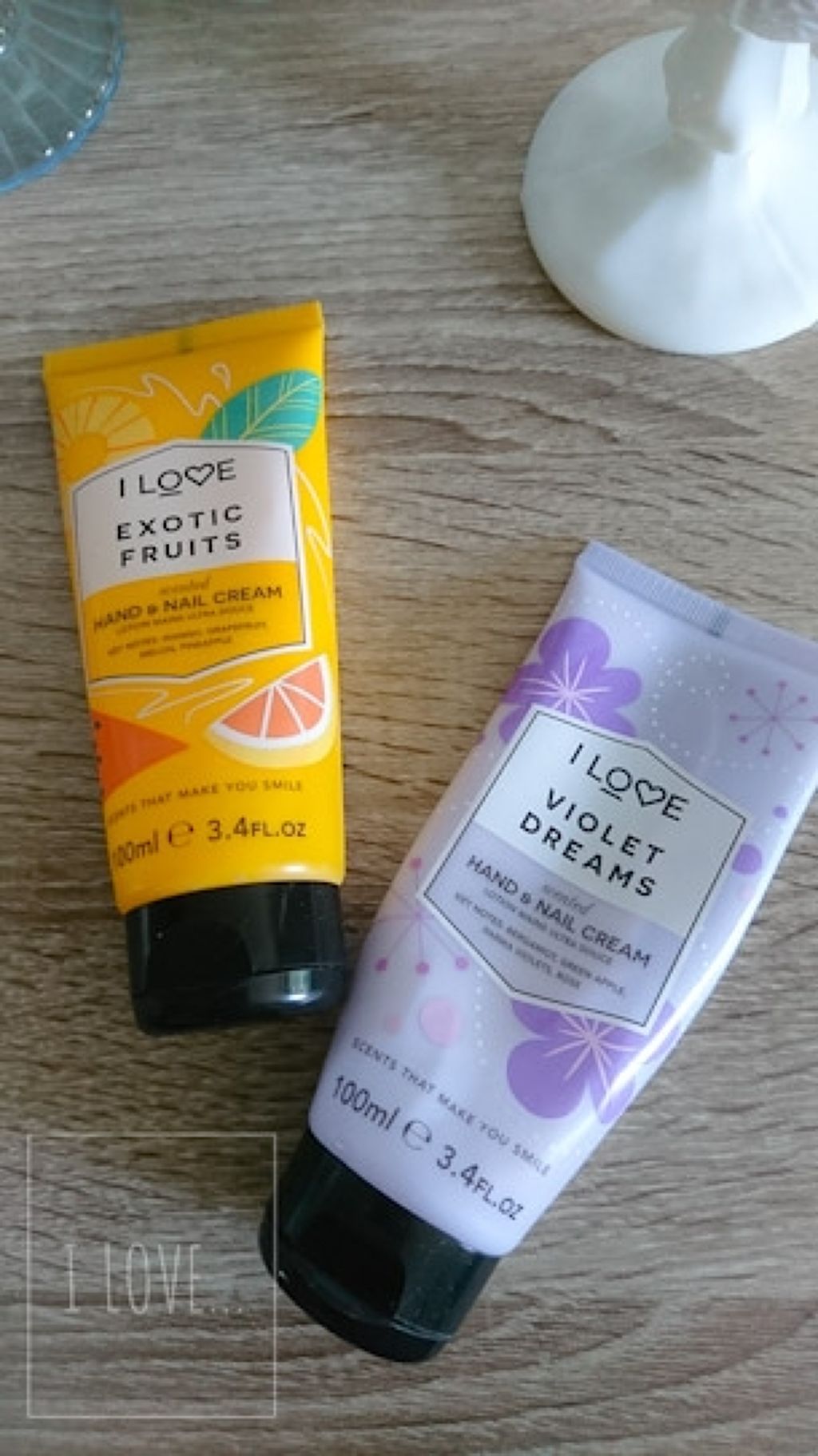 Ⓢⓗⓘⓞⓜⓔⓛ on LIPS 「香りよし〜♪今も疲れてきたので、息抜きにちょうどつけたところ。..」(1枚目)