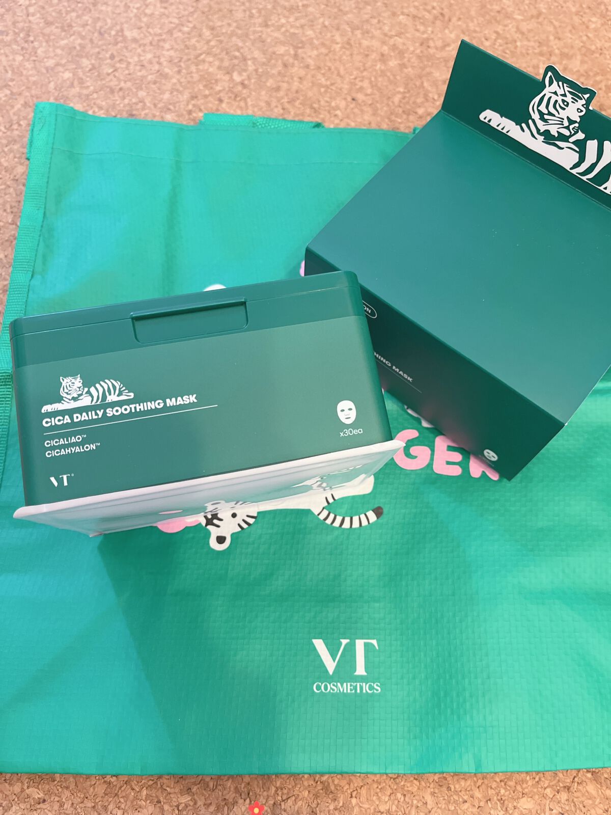 CICA デイリースージングマスク/VT/シートマスク・パックを使ったクチコミ（2枚目）