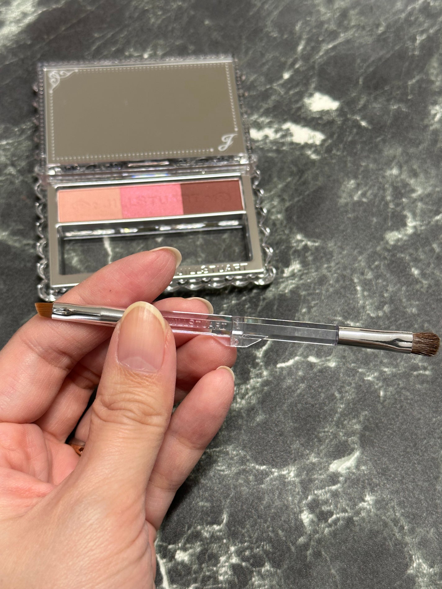 ジルスチュアート ニュアンスブロウパレット/JILL STUART/パウダーアイブロウを使ったクチコミ(5枚目)