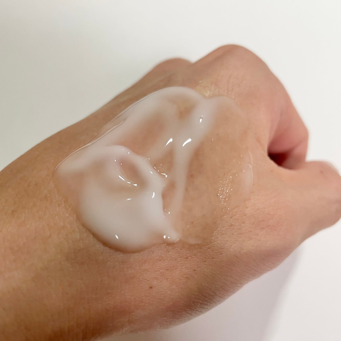 レッドB・Cスージングクリーム(チューブタイプ)/Dr.G/フェイスクリームを使ったクチコミ(3枚目)