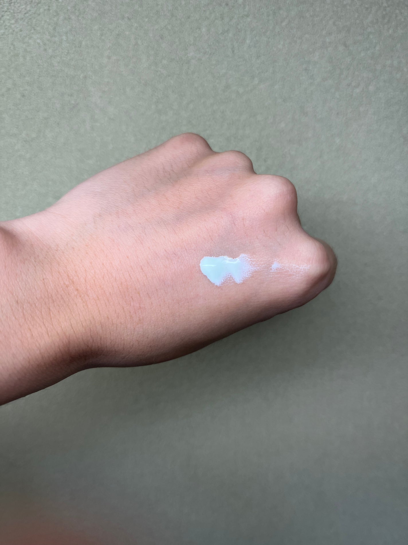 トーンアップUV エッセンス/サンカット®/日焼け止めローションを使ったクチコミ(3枚目)