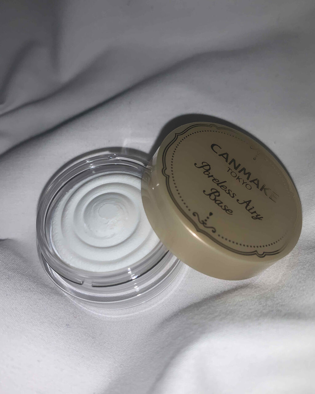 ポアレスエアリーベース/キャンメイク/化粧下地を使ったクチコミ（1枚目）