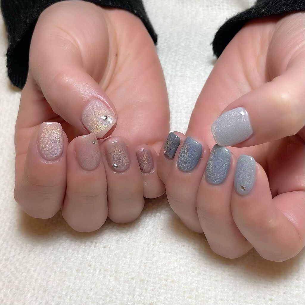 mihi on LIPS 「unicornmagnet🦄同じパウダーでもベースの色が違うと..」(1枚目)