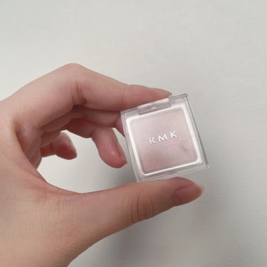 インジーニアス パウダーアイズ N/RMK/単色アイシャドウを使ったクチコミ（1枚目）