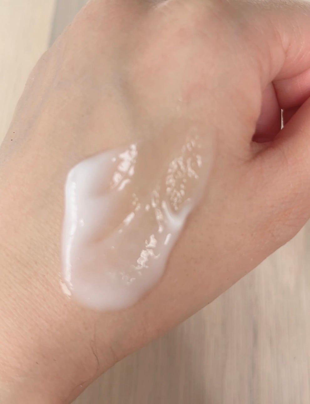 エッセンスインヘアミルク/オルビス/ヘアミルクを使ったクチコミ(3枚目)