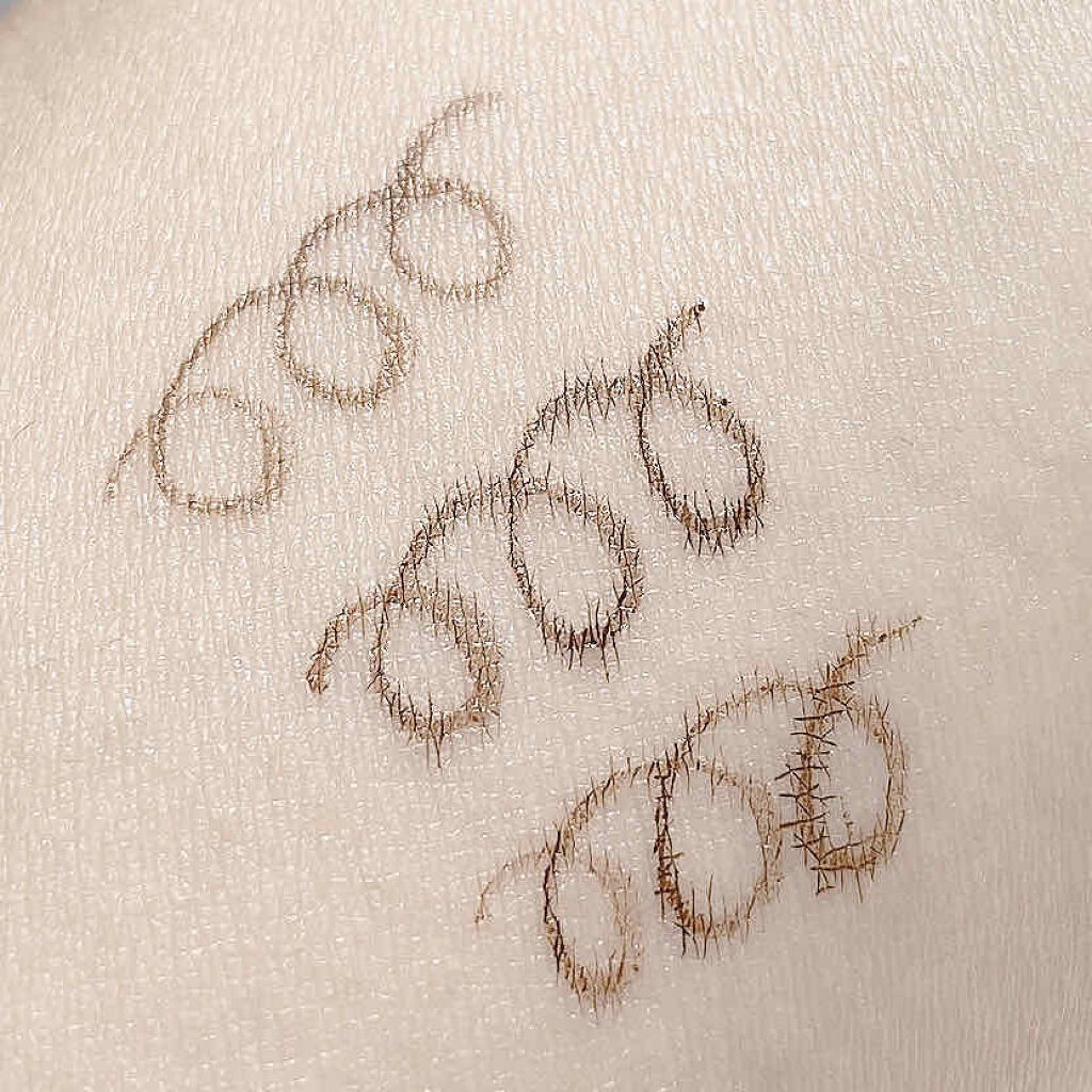 キトゥンアイズ ライナー/JILL STUART/リキッドアイライナーを使ったクチコミ（2枚目）