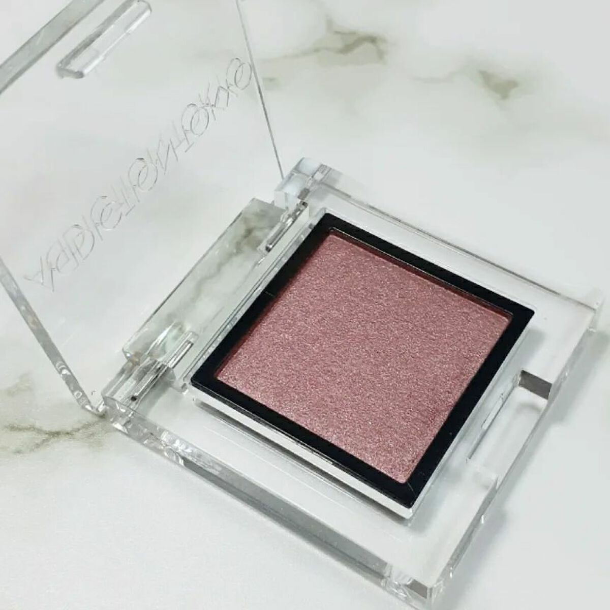 アディクション ザ アイシャドウ パール/ADDICTION/単色アイシャドウを使ったクチコミ(2枚目)