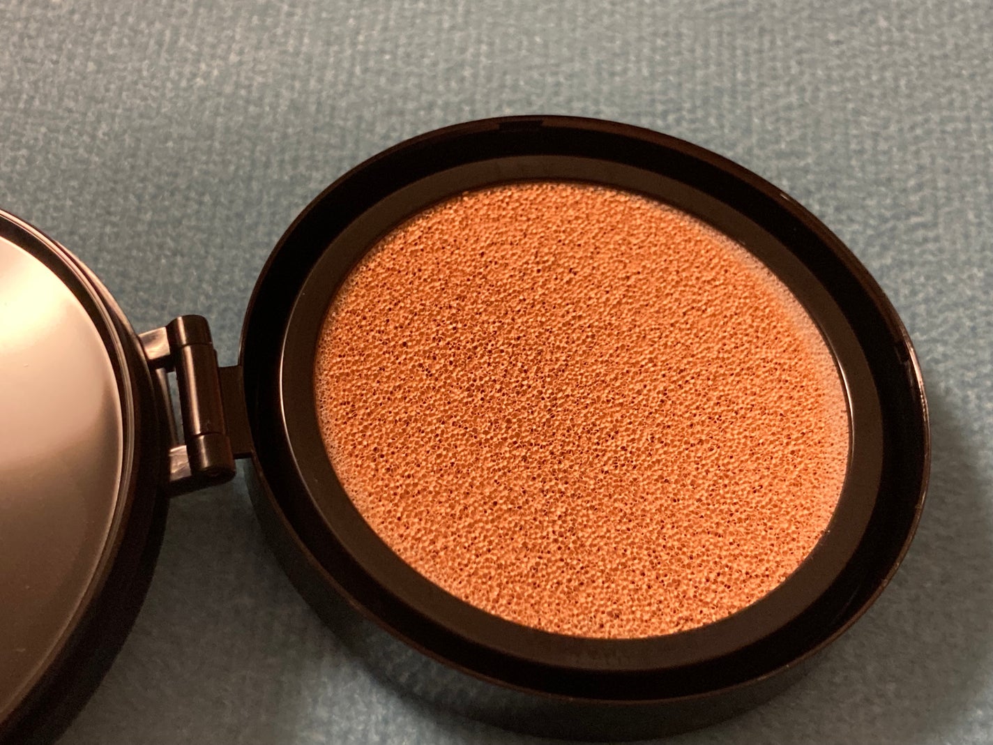 クリエイターズ ロングウェア UV クッション/ブリリアージュ/クッションファンデーションを使ったクチコミ(3枚目)