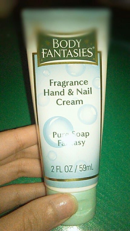 フレグランスハンド&ネイルクリーム ピュアソープ/ボディファンタジー/ハンドクリームを使ったクチコミ(1枚目)