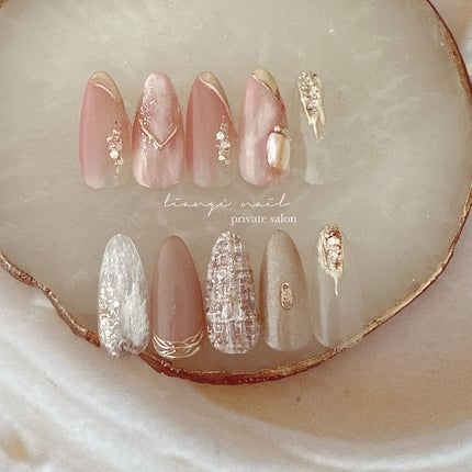 #ネイル,#大人ニュアンスネイル,#ニュアンスネイル,#ジェルネイル,#ミラーネイル,#シェルネイル,#春ネイル,#ピンクネイル,#ツイードネイル,#天然石ネイルのネイルデザイン