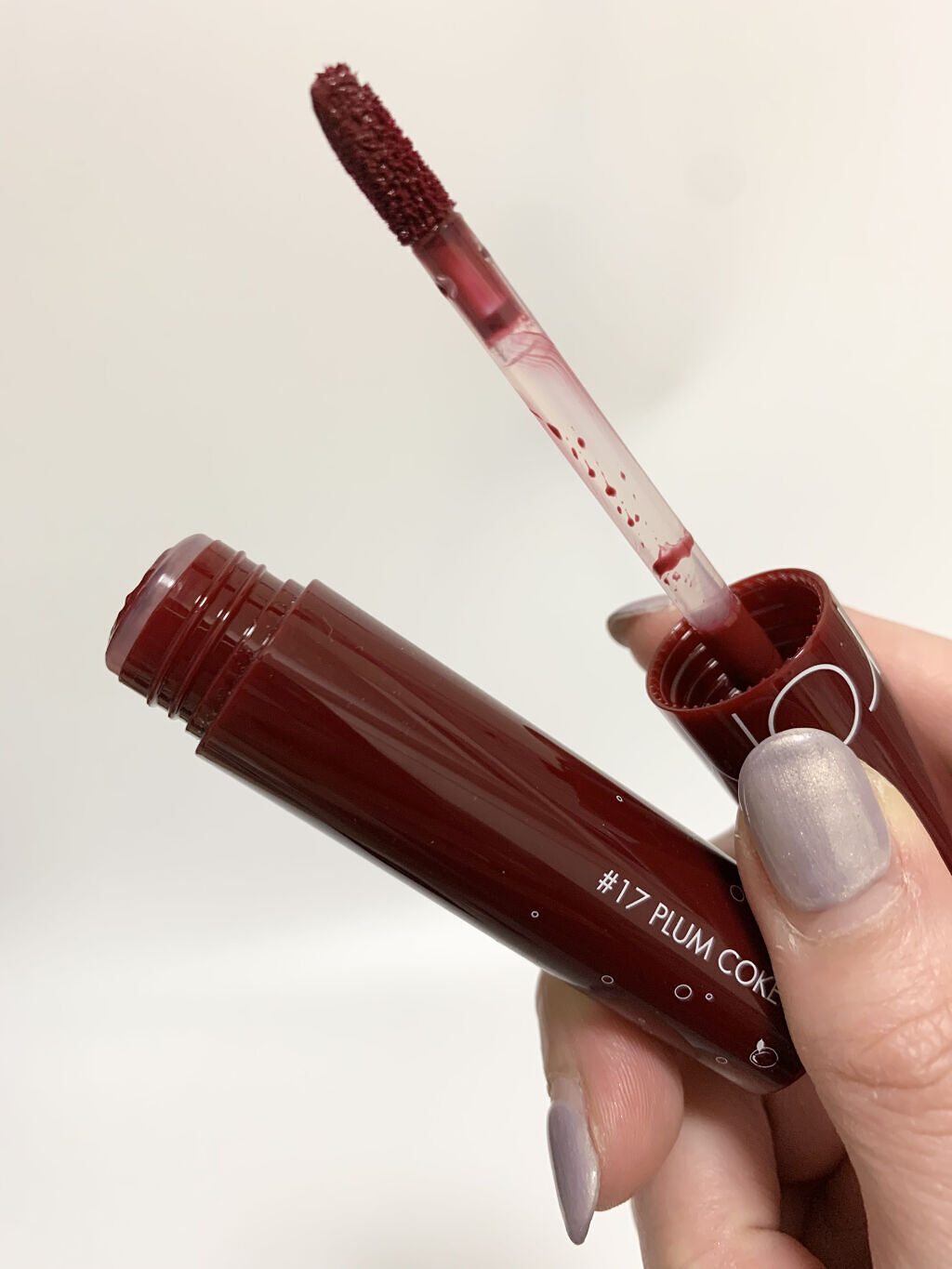 ジューシーラスティングティント/rom&nd/リップティントを使ったクチコミ（2枚目）