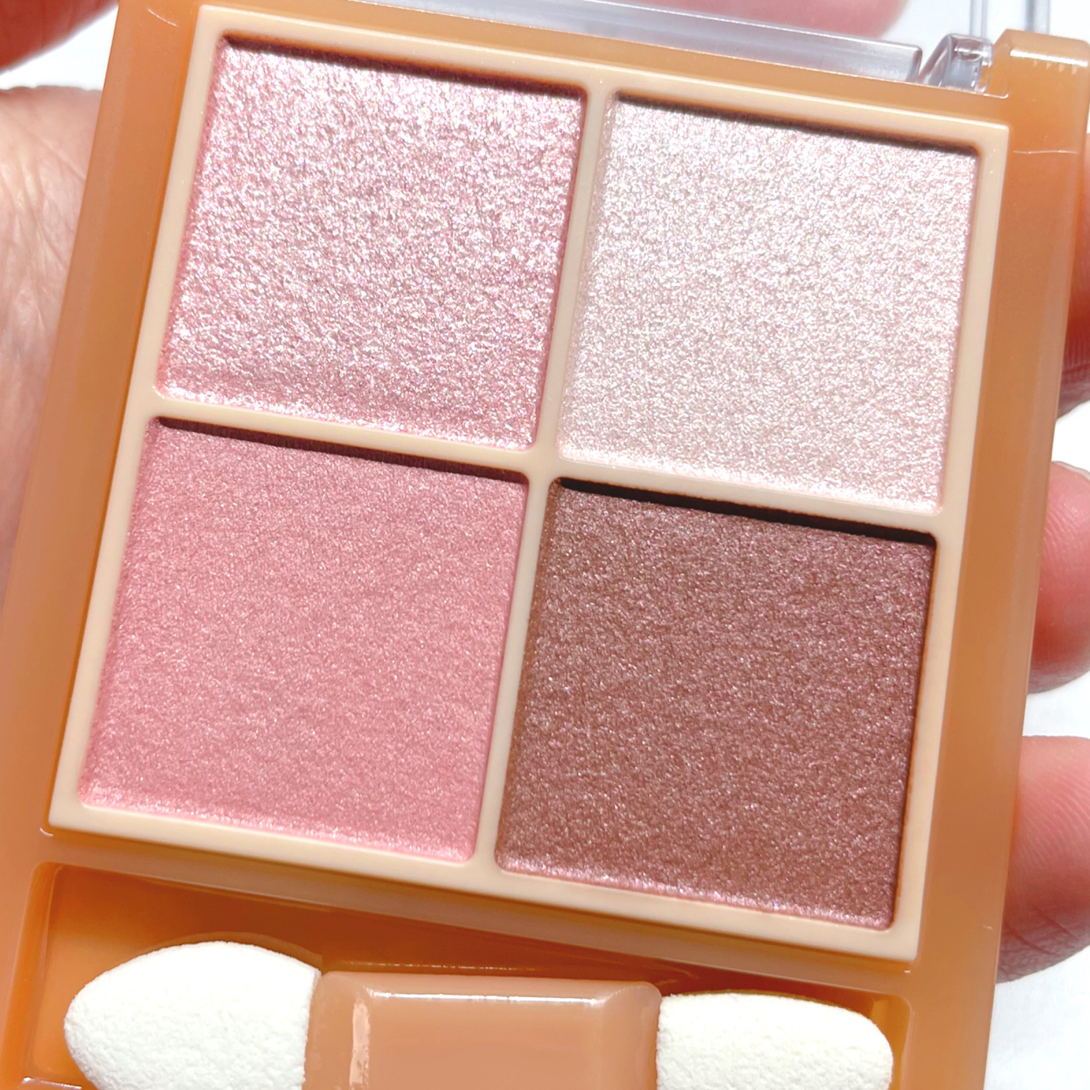 ベージュトーンアイシャドウ/CEZANNE/アイシャドウパレットを使ったクチコミ（2枚目）