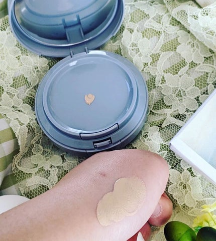 セラムリキッドファンデーション/& WOLF/リキッドファンデーションを使ったクチコミ(7枚目)