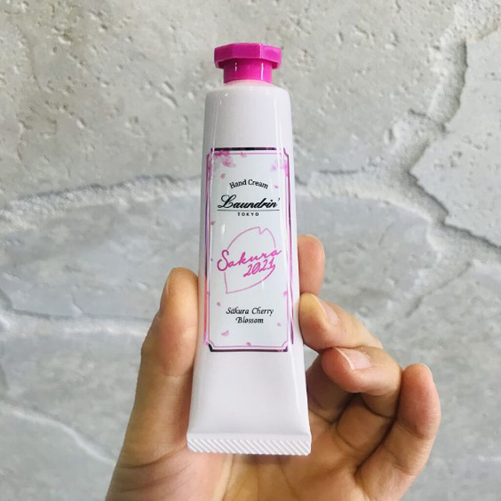 パフュームハンドクリーム サクラチェリーブロッサム2022/ランドリン/ハンドクリームを使ったクチコミ(1枚目)