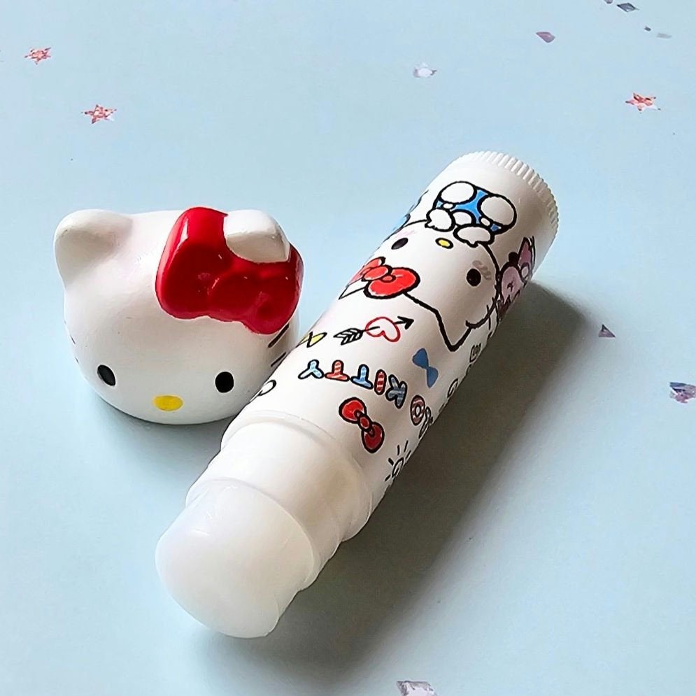 ダイカット リップクリーム ハローキティ ピーチの香り/ピエラス/リップクリームを使ったクチコミ(3枚目)