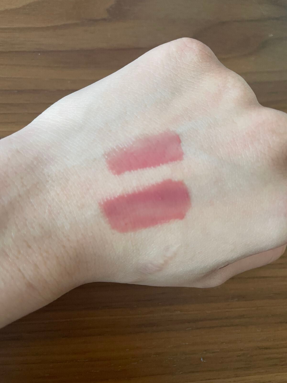 ジューシーラスティングティント/rom&nd/リップティントを使ったクチコミ(2枚目)