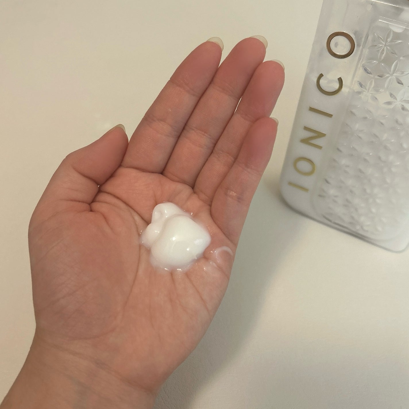 センシュアルリッチボディクリーム/Her lip to BEAUTY/ボディクリームを使ったクチコミ(4枚目)