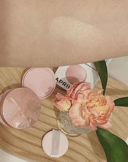 ハイパーカバーフィットクッション ピンク(桜エディション)/APRILSKIN/クッションファンデーションを使ったクチコミ(5枚目)