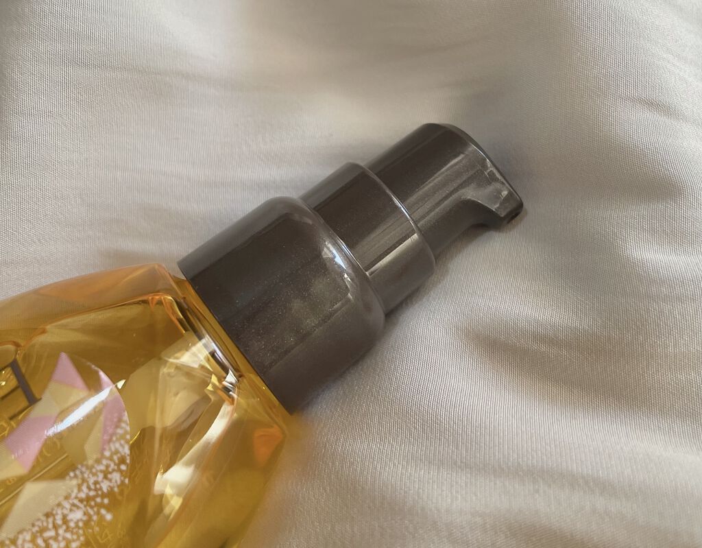 CCオイル/エッセンシャル/ヘアオイルを使ったクチコミ（2枚目）