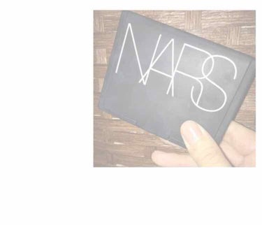 NARS ライトリフレクティングセッティングパウダープレスト


これは神神神！！！！！！！
5000円でこのクオリティは凄すぎます🥰


かなり固いパウダーなので最初は取りにくいと思いますが、ブラシか