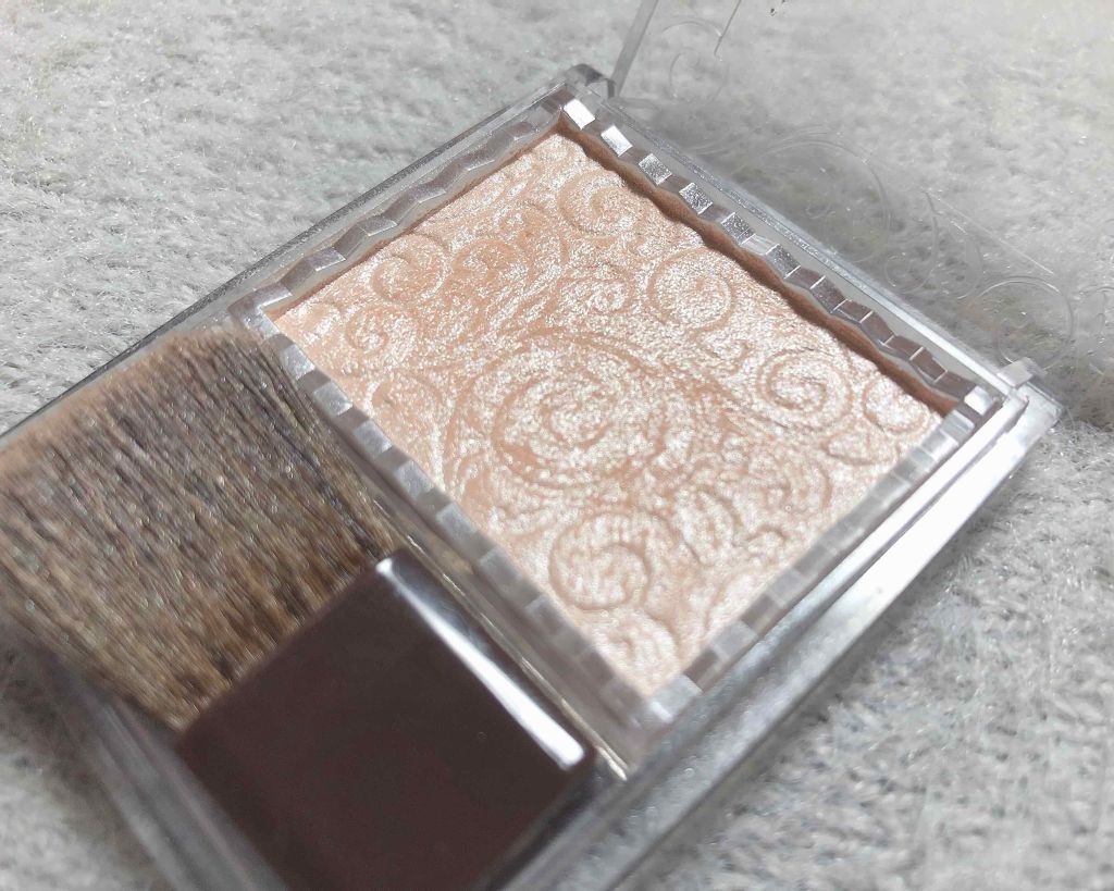 パールグロウハイライト/CEZANNE/パウダーハイライトを使ったクチコミ(2枚目)