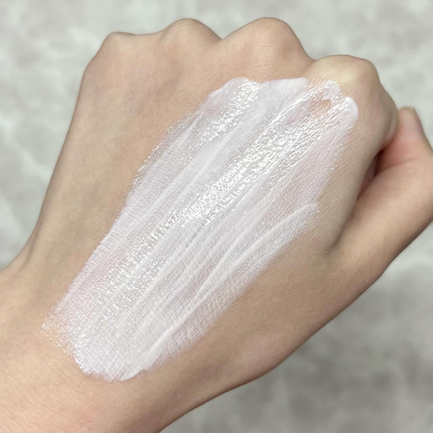 UVイデア XL プロテクショントーンアップ ローズ/ラ ロッシュ ポゼ/日焼け止めクリームを使ったクチコミ(4枚目)