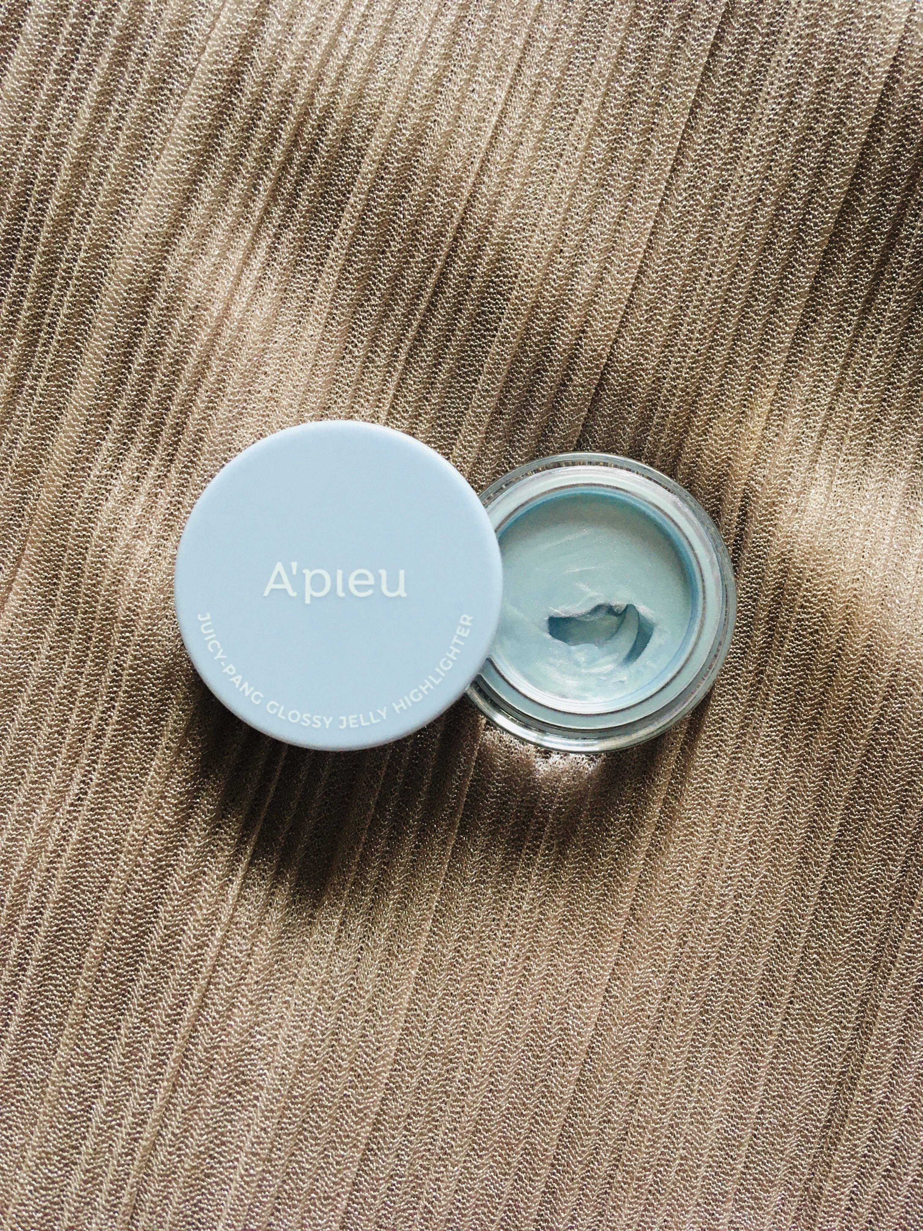 ジューシーパン グロッシージェリーハイライター 5 マーメイド/A’pieu/クリームハイライトを使ったクチコミ（1枚目）