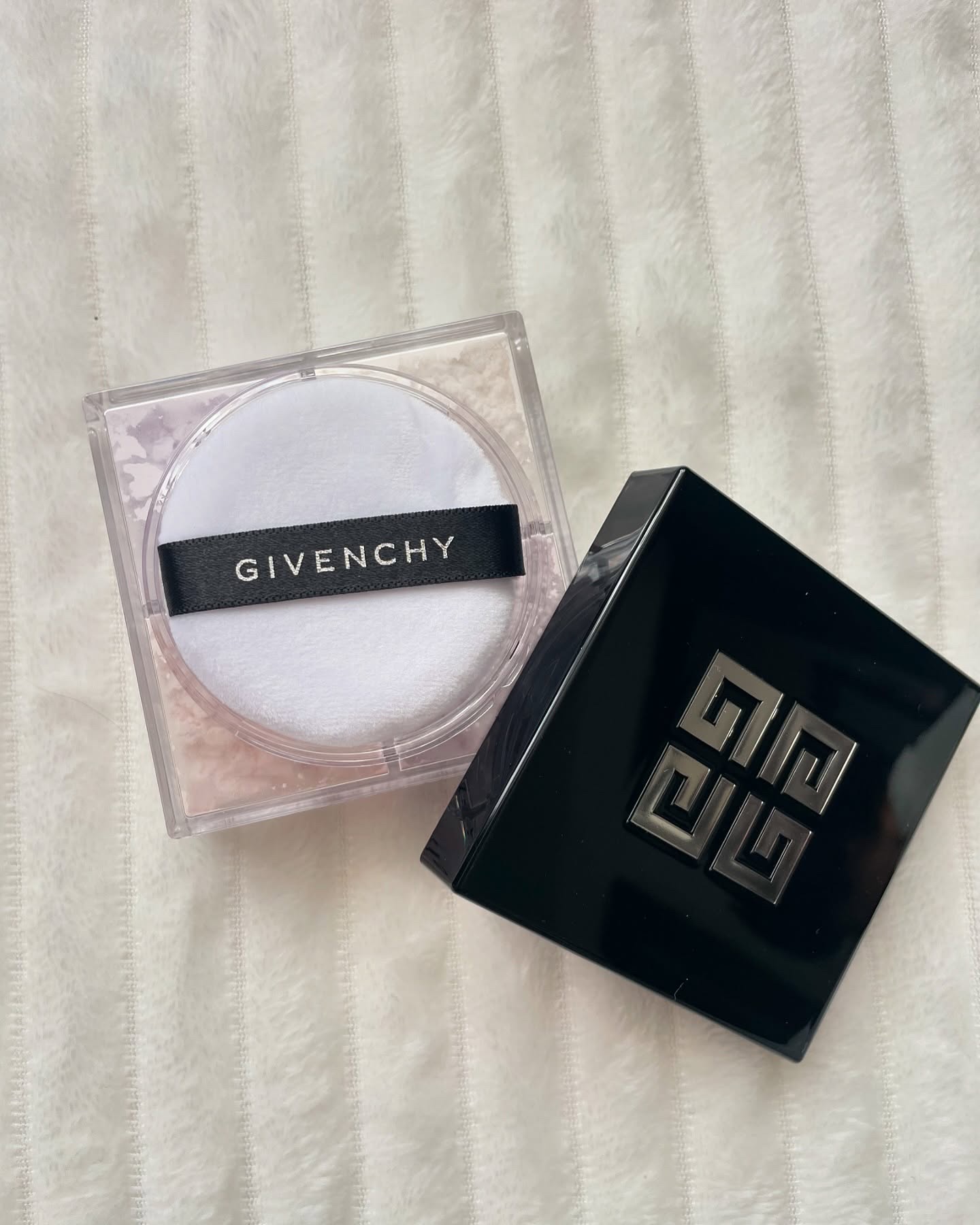 プリズム・リーブル/GIVENCHY/ルースパウダーを使ったクチコミ（3枚目）