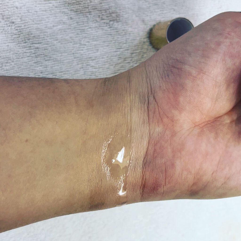 ヴァシリーサ ヌード ワン オードパルファム MINI/ヴァシリーサ/香水(レディース)を使ったクチコミ(4枚目)