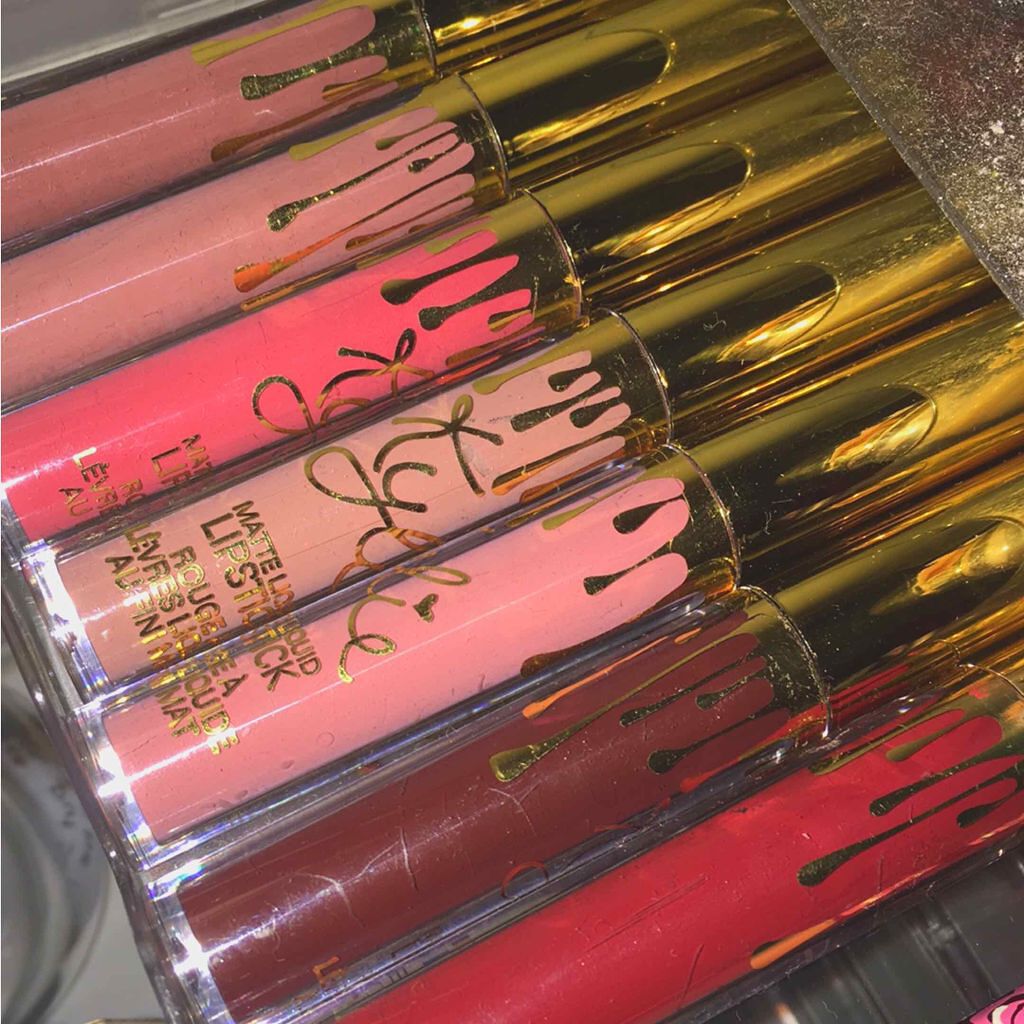マット リキッド リップスティック/Kylie Cosmetics/口紅を使ったクチコミ(1枚目)