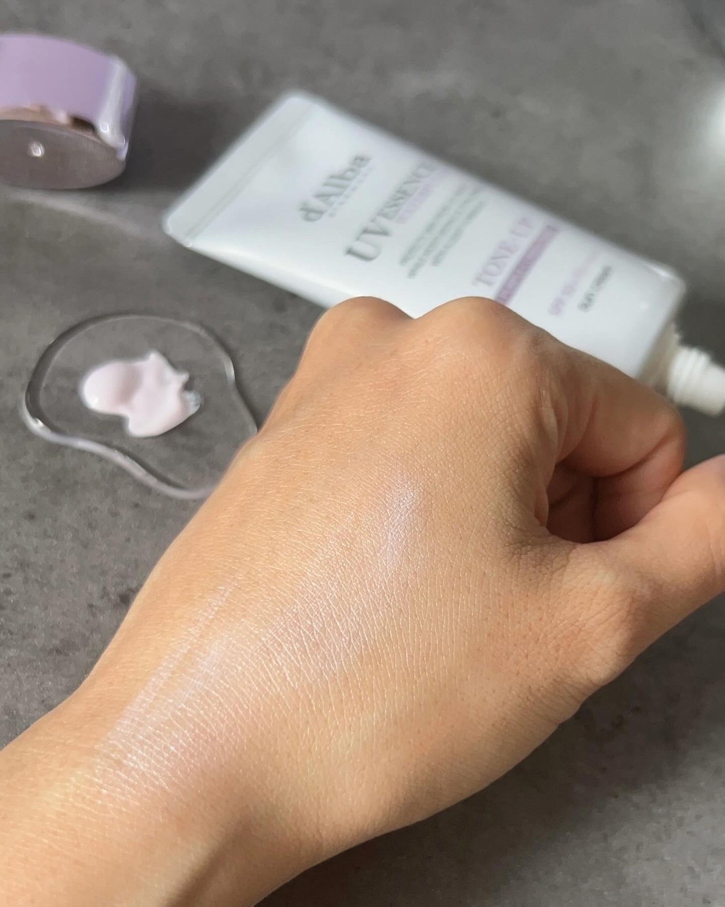 ダルバ ウォータフル トーンアップ サンクリーム(パープル)/ダルバ/日焼け止めクリームを使ったクチコミ(5枚目)